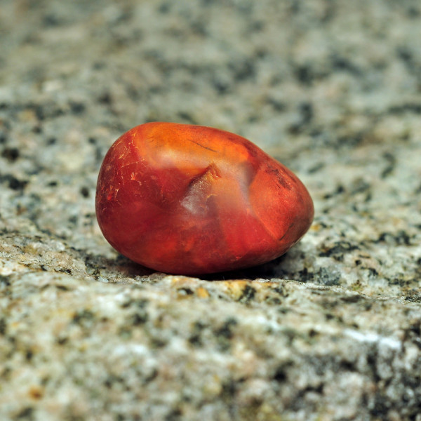 Κρύσταλλος αχάτης κόκκινος βότσαλο μικρό