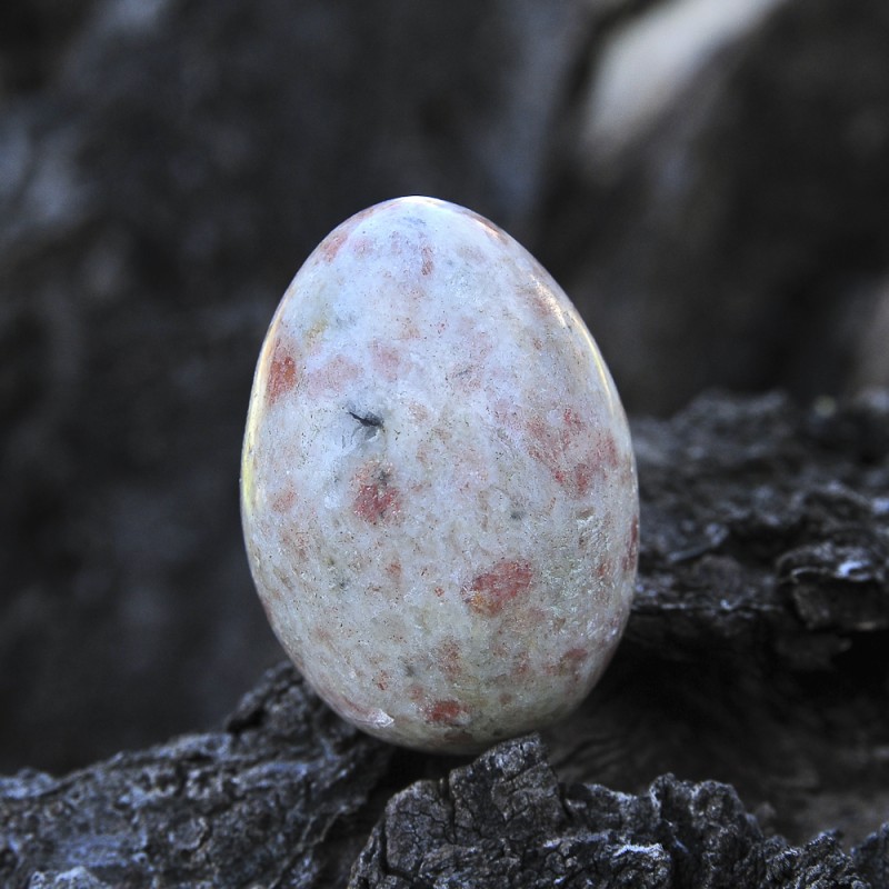Yoni egg ηλιόλιθος
